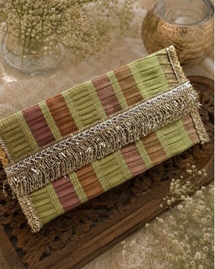 Heritage Brocade Money Envelope – Olive Green